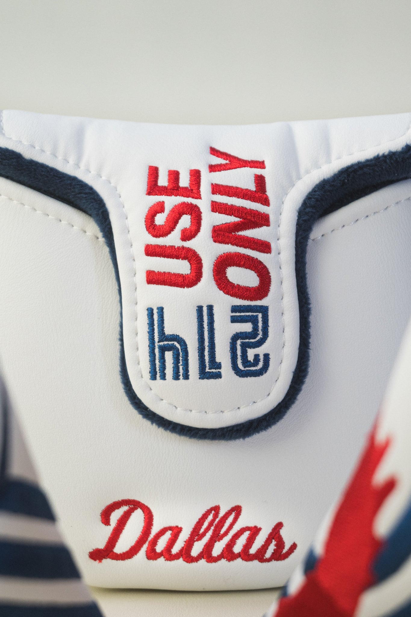 214 EXCLUSIVE MALLET COVER